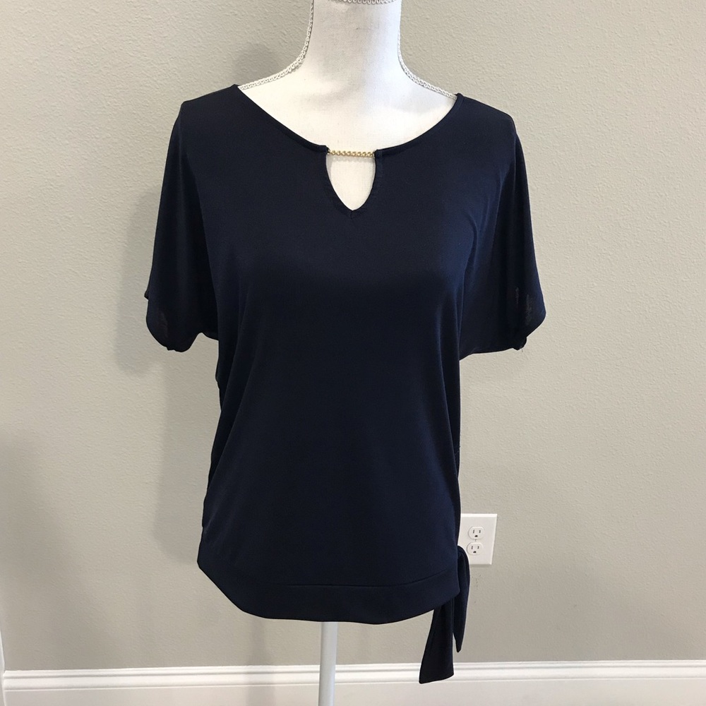 Limited Navy Chainlink top - size S